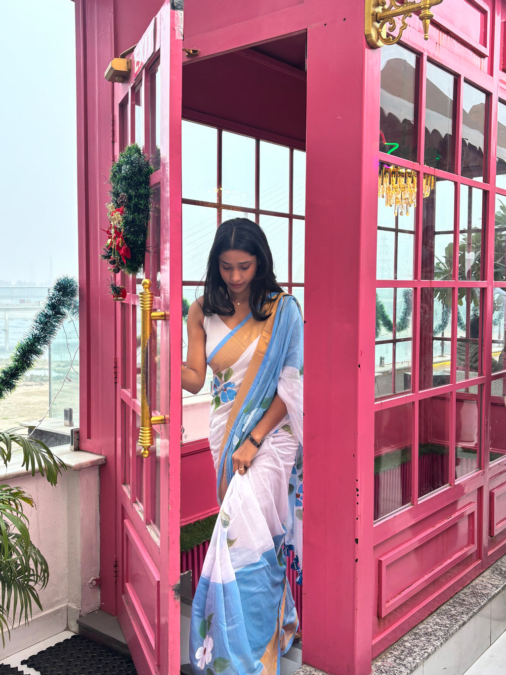 White & Blue Floral Pure Mal Cotton Saree