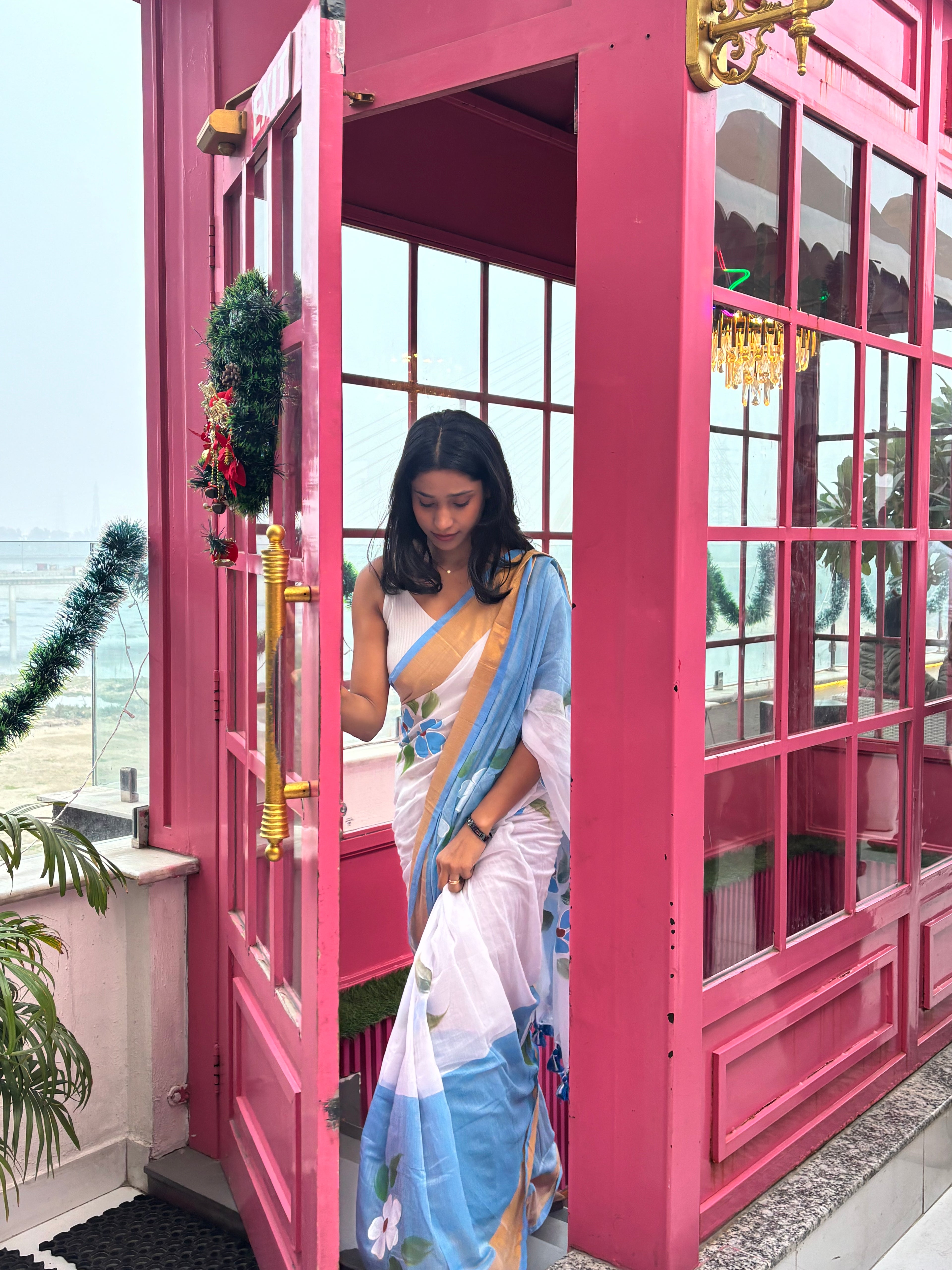 White & Blue Floral Pure Mal Cotton Saree