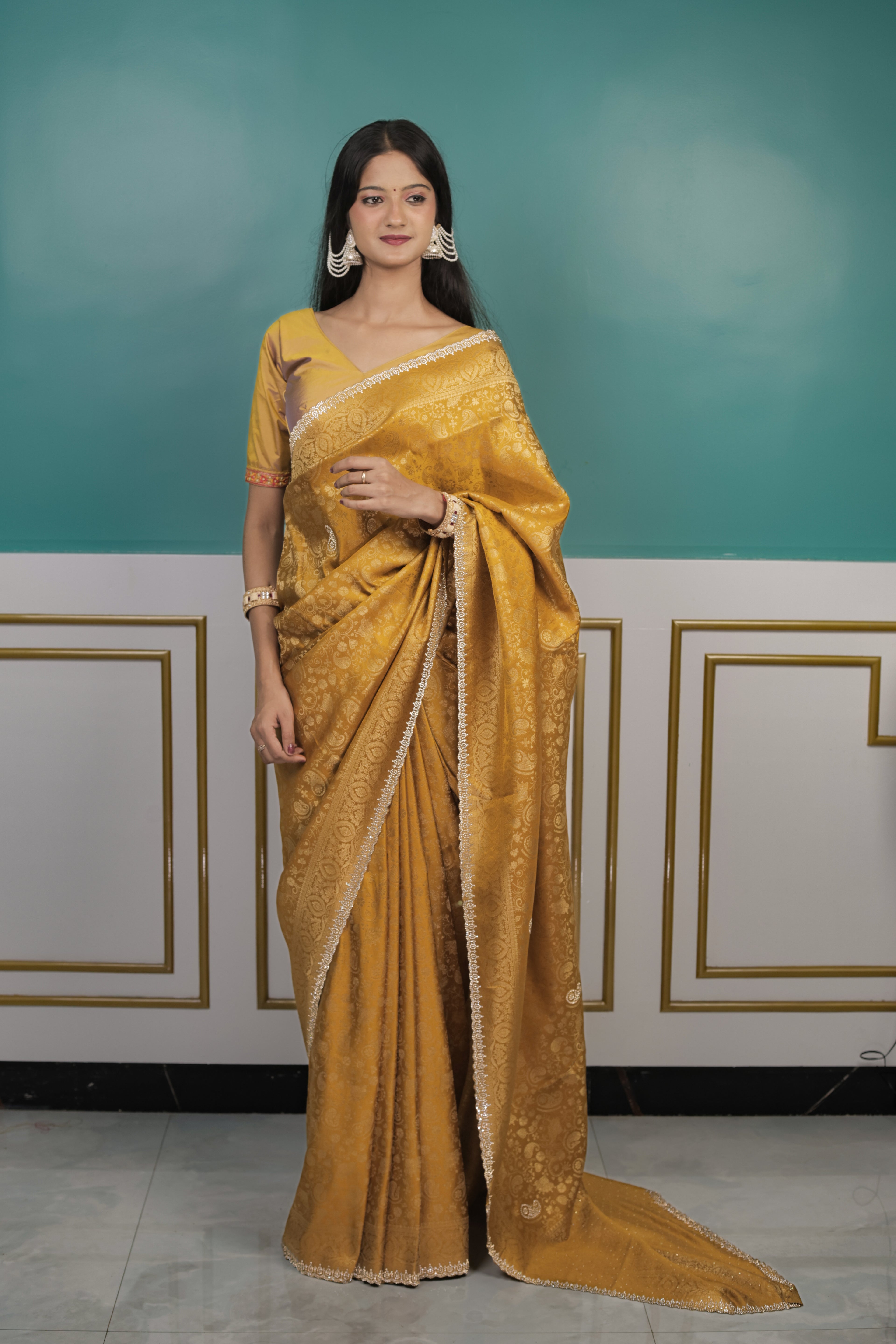 Golden Silk Saree with Jacquard Workroduct