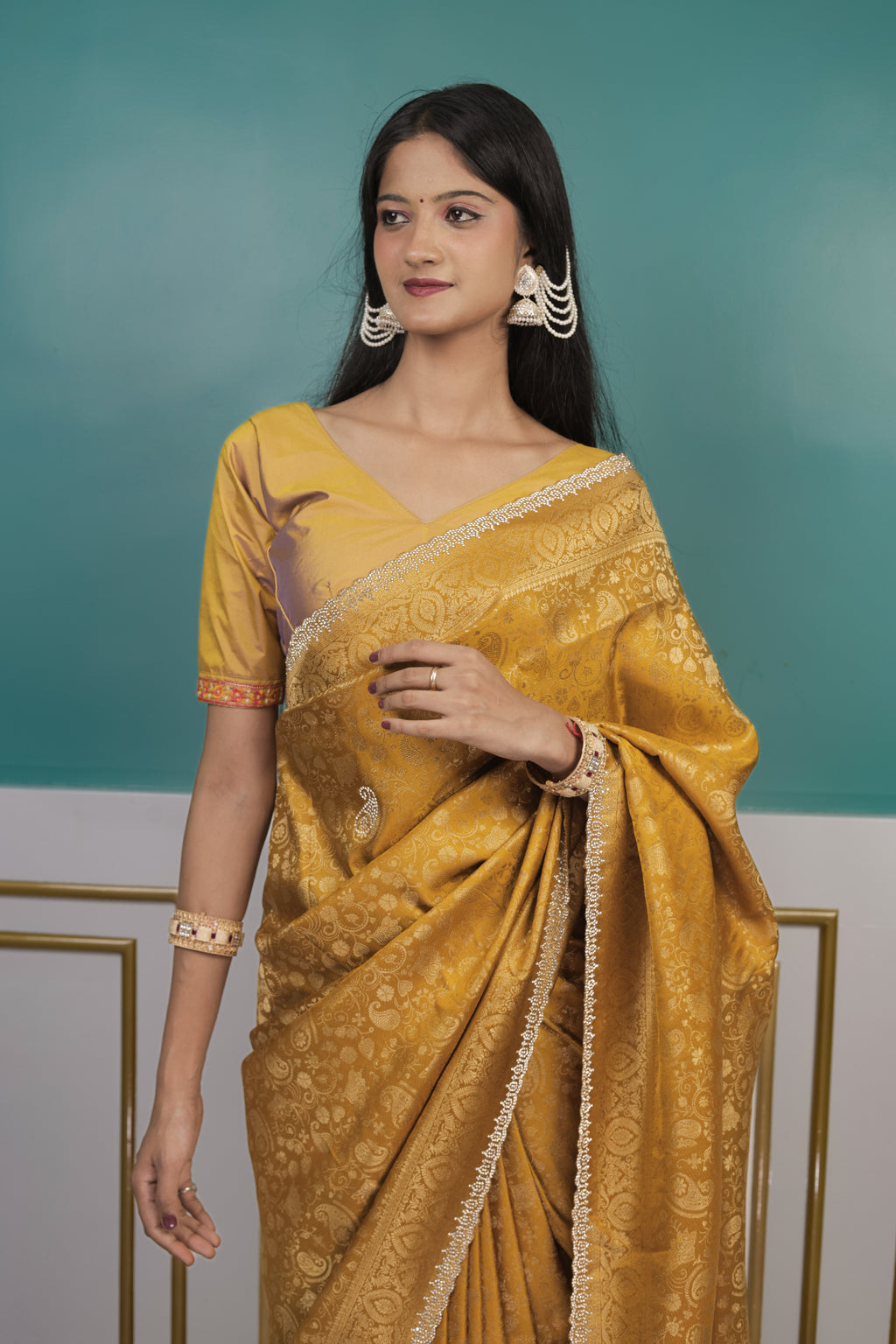 Golden Silk Saree with Jacquard Workroduct