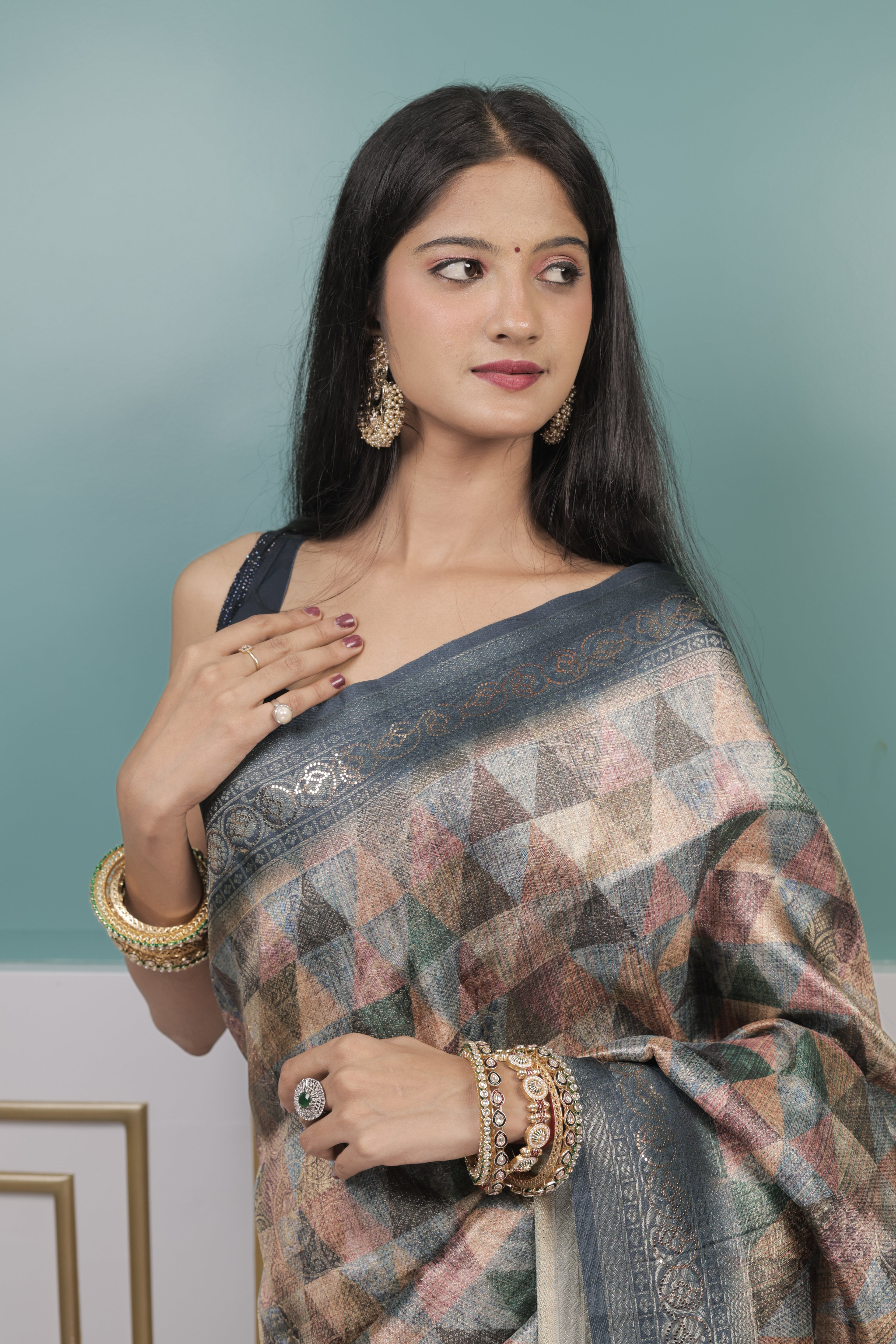 Elegant Handwoven Cotton Silk Saree with Geometric Pattern & Woven Border