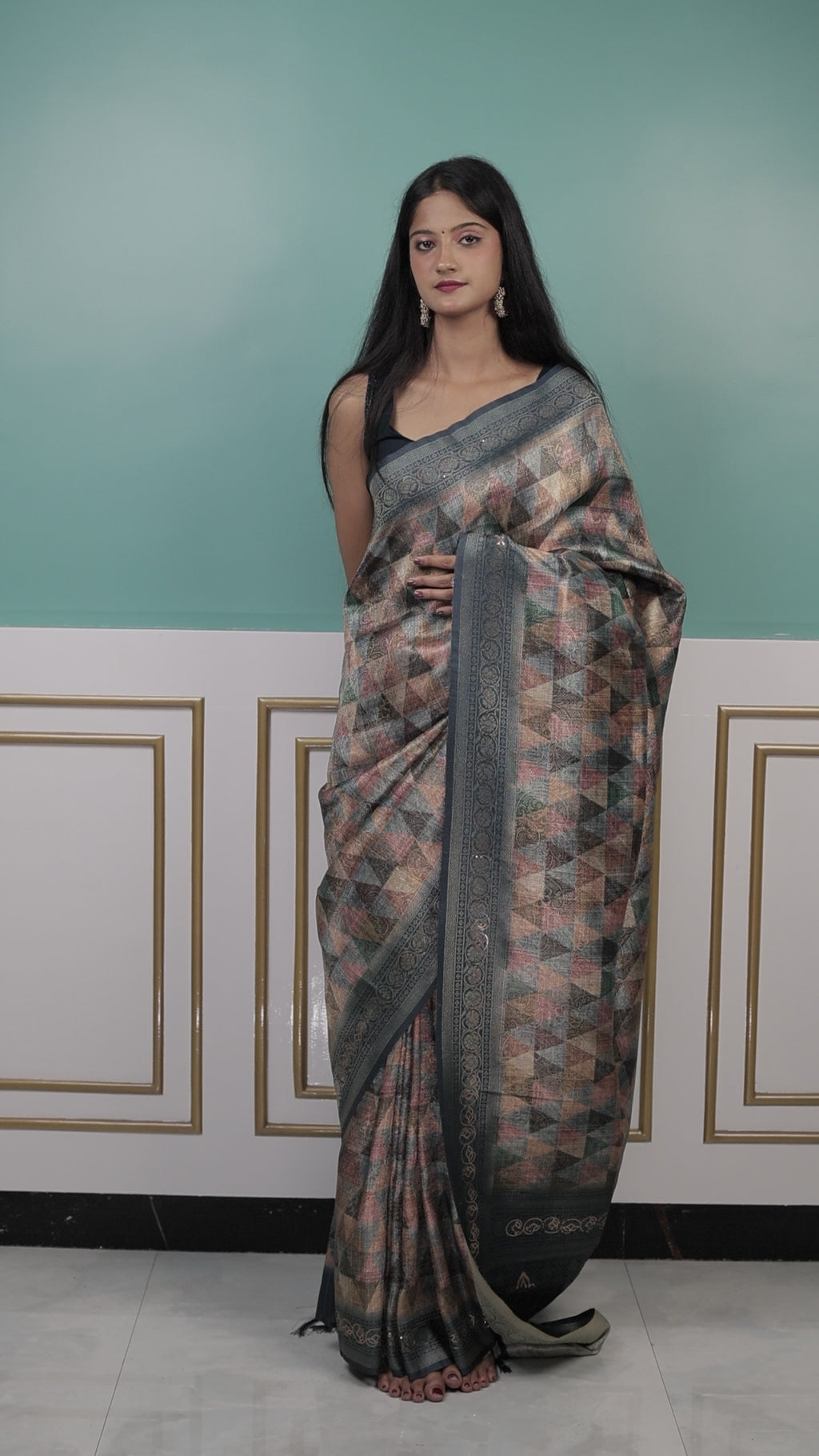 Elegant Handwoven Cotton Silk Saree with Geometric Pattern & Woven Border